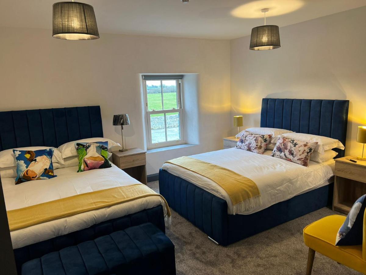 The Burren Inn Tubber Zewnętrze zdjęcie